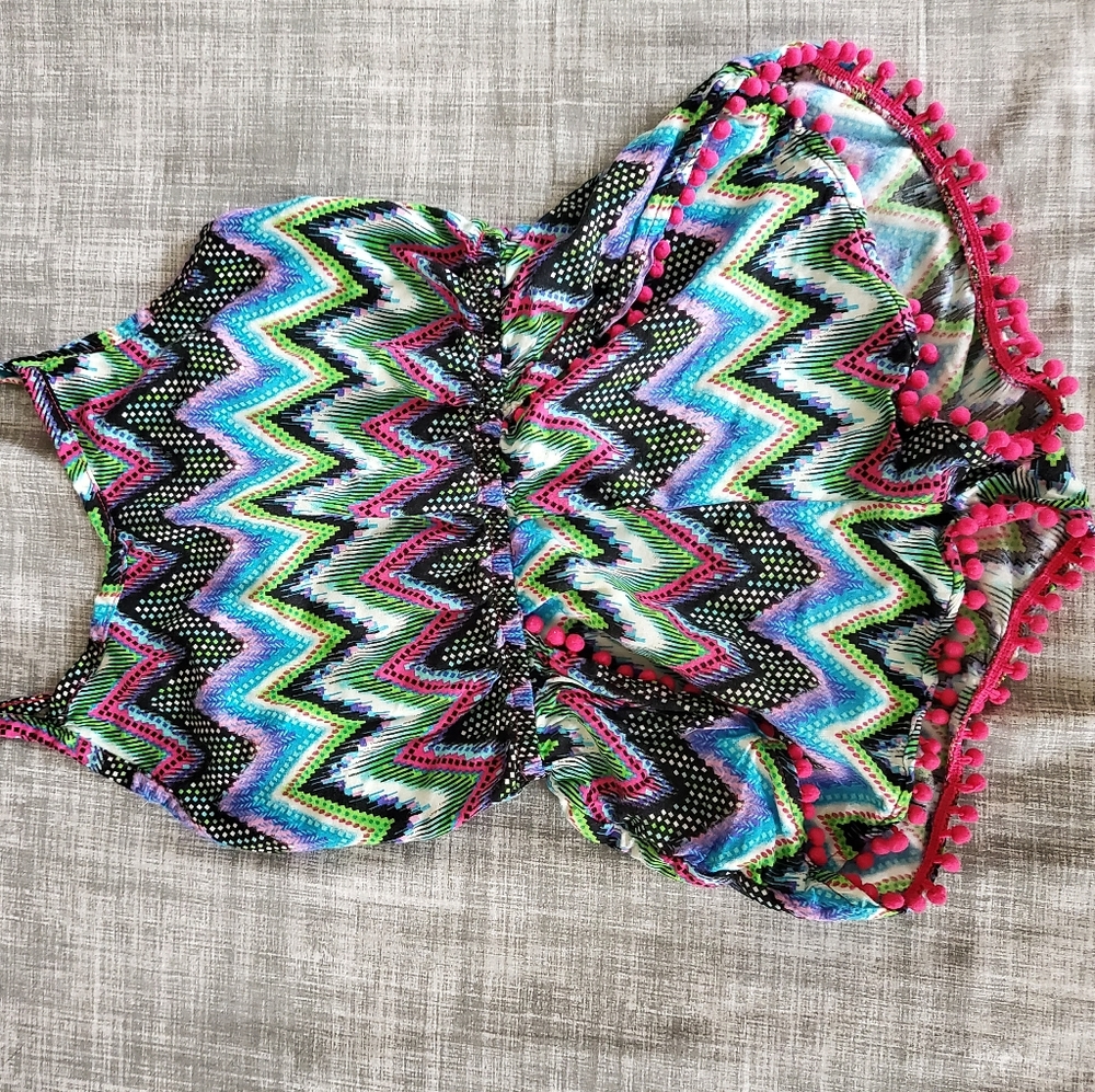 Children's romper, size 7, chevrons, colorful